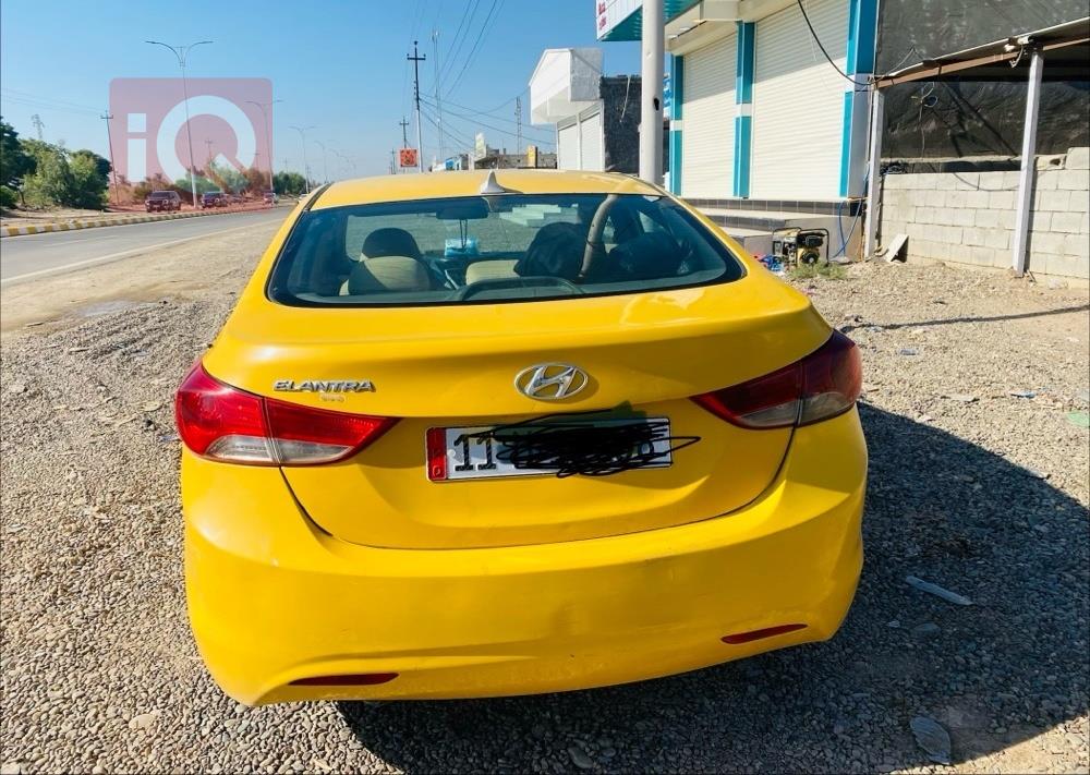 هیوندای ئەلەنترا